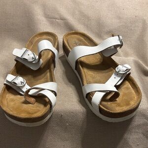 Eastland Tiogo Leather Toe Ring Sandals